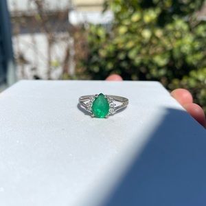 Green tear drip ring